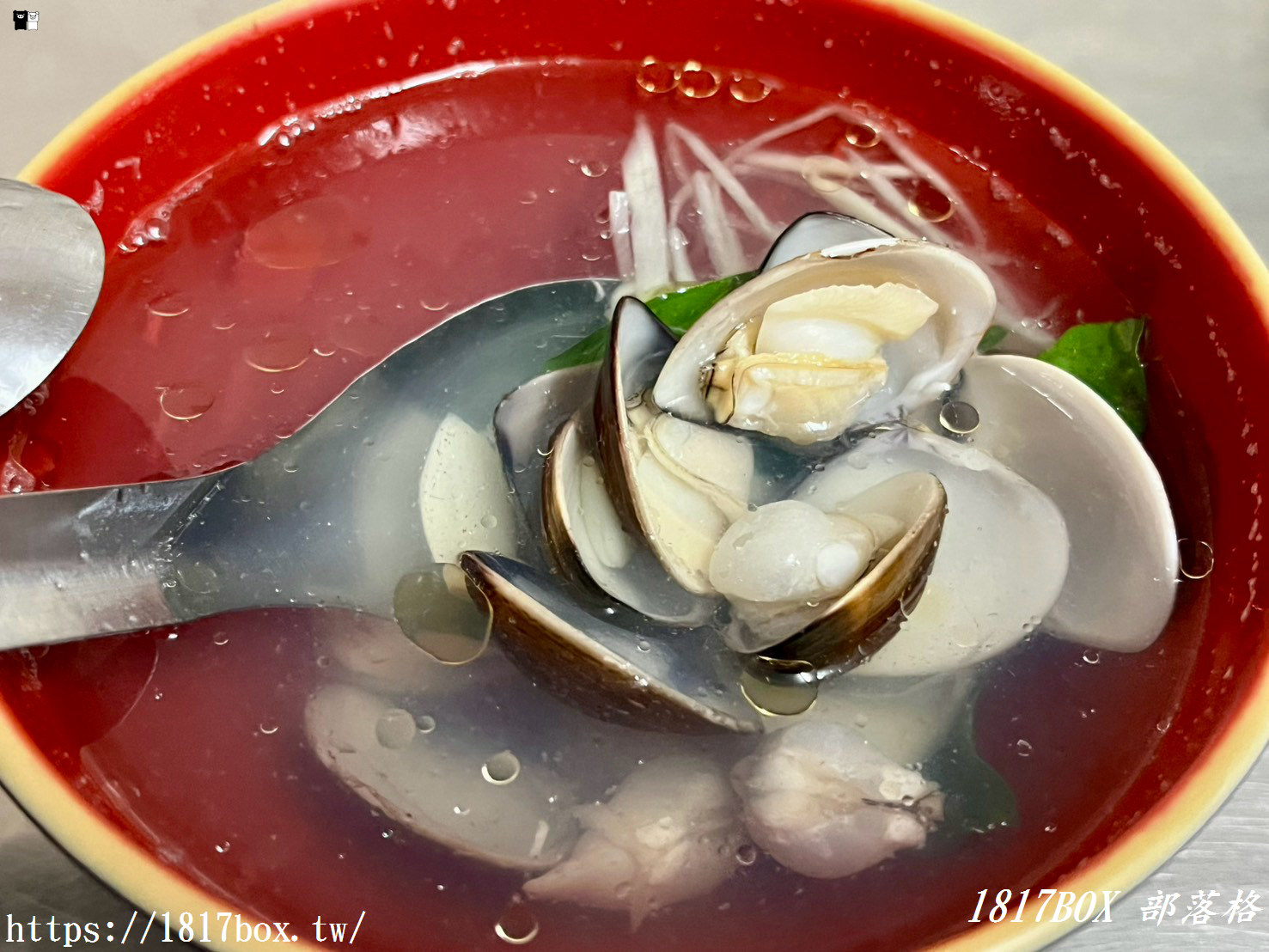 【彰化美食】芳苑切仔麵小吃店｜爆量鮮甜炒蚵飯、阿嬤級古早味什錦湯麵，在地人天天報到的沿海極品美味！