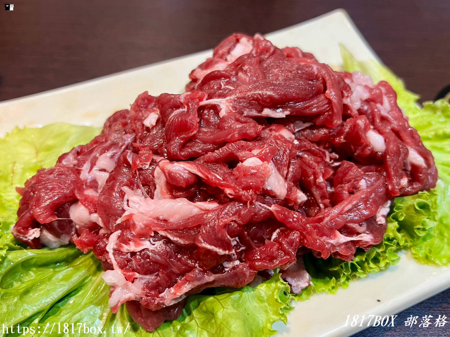 【台中美食】阿誌蔬菜羊肉爐！清爽系「蘆筍羊肉鍋」鮮甜回甘，招牌刷生肉片、神級醬燒烏賊標老饕狂推！