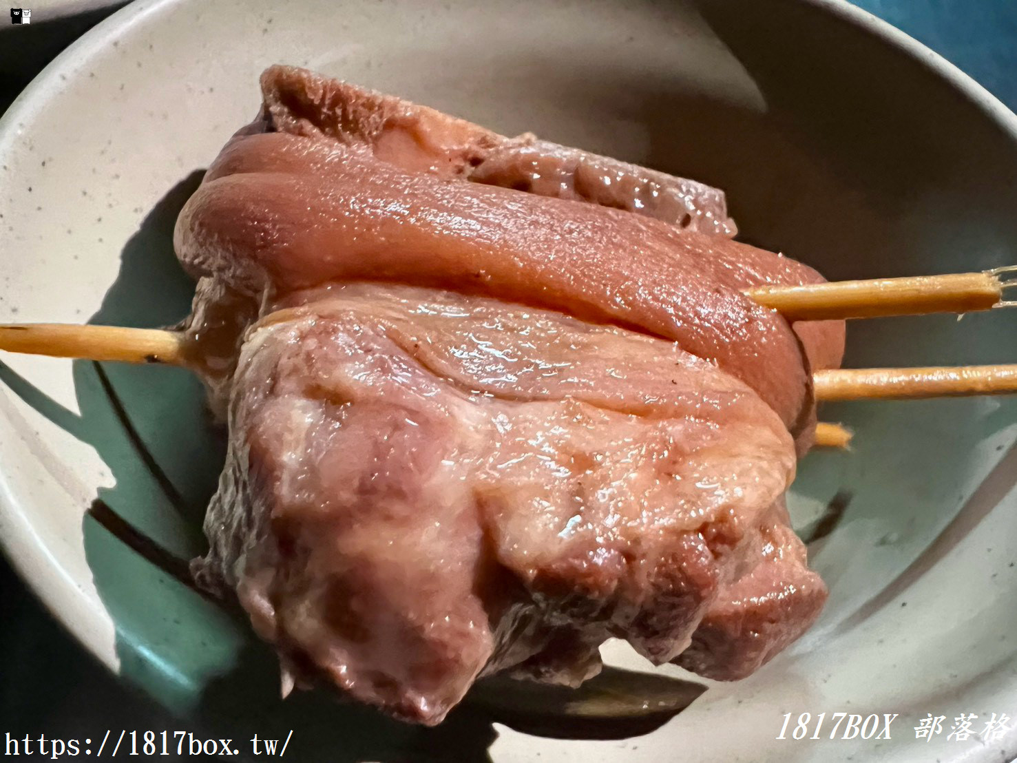 網路查不到的隱藏時間！半夜限定「阿佑腳庫飯」肥嫩腳庫與爆汁魯鴨蛋，內行人才懂的清晨3點半排隊傳奇