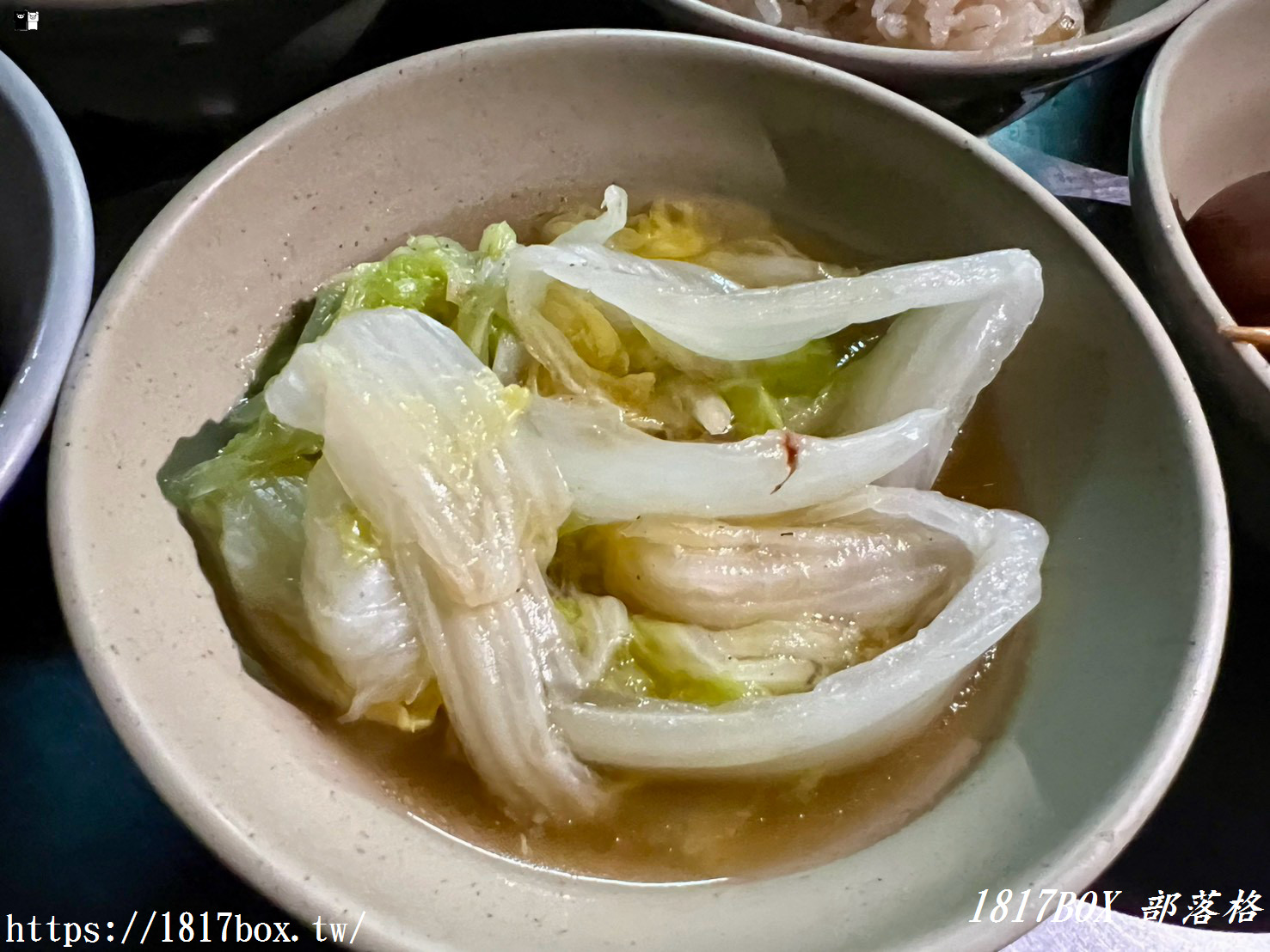 網路查不到的隱藏時間！半夜限定「阿佑腳庫飯」肥嫩腳庫與爆汁魯鴨蛋，內行人才懂的清晨3點半排隊傳奇