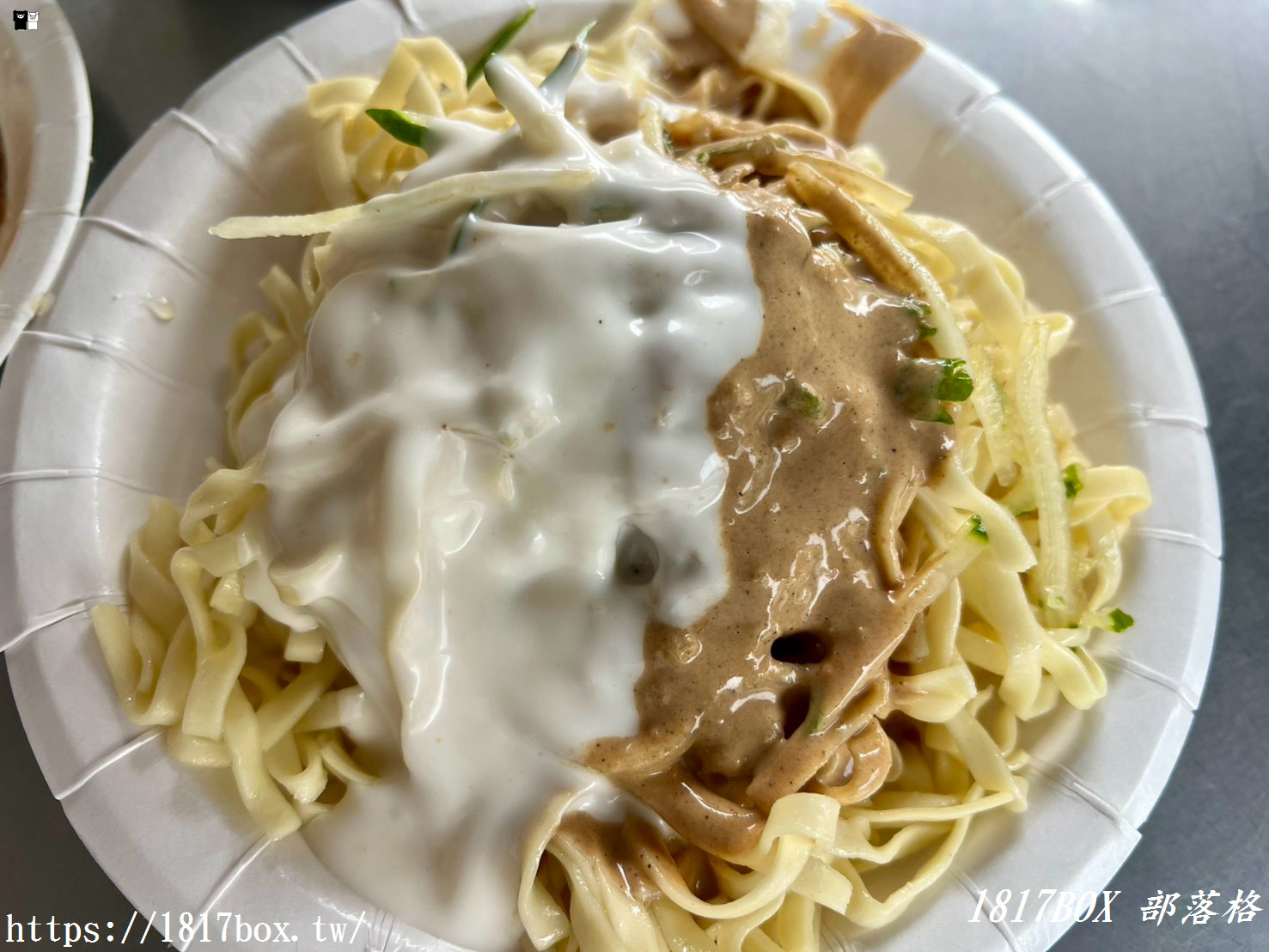 嘉義必吃老字號！「四味果汁涼麵總店」：白醋涼麵與現打果汁的神級組合，在地人激推的盛夏雙絕！