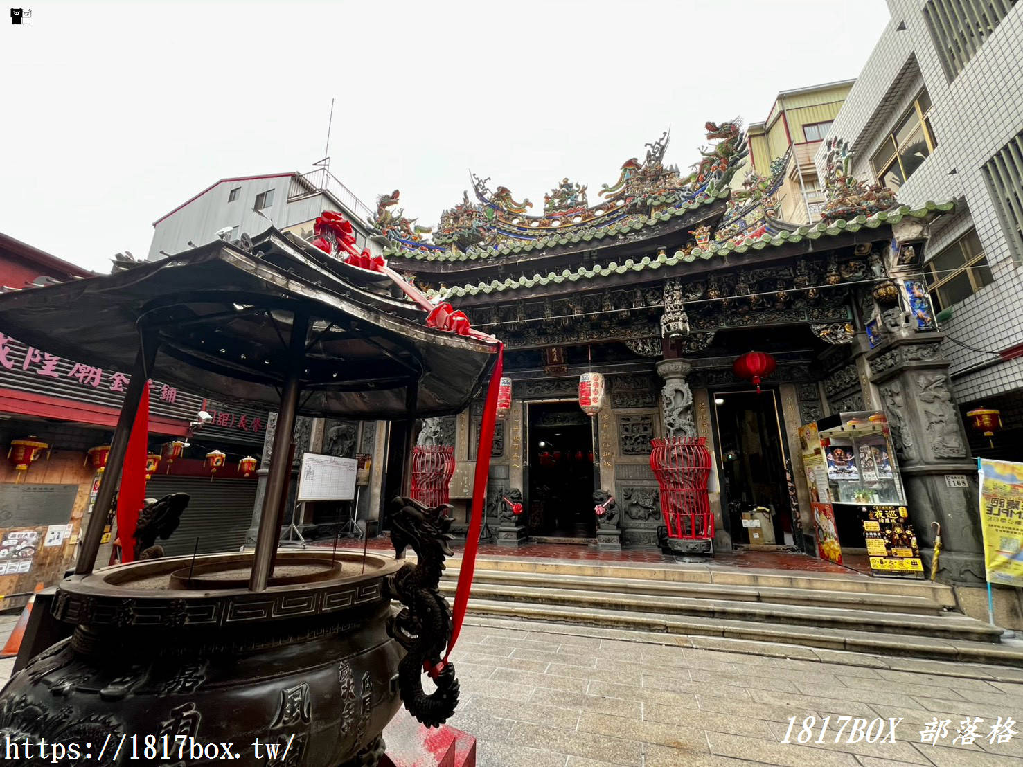 諸羅城最強守護神!「嘉義城隍廟」深度參拜指南:300年綏靖侯神蹟、靈驗求籤與東市場老饕玩法 諸羅城最強守護神!「嘉義城隍廟」深度參拜指南:300年綏靖侯神蹟、靈驗求籤與東市場老饕玩法