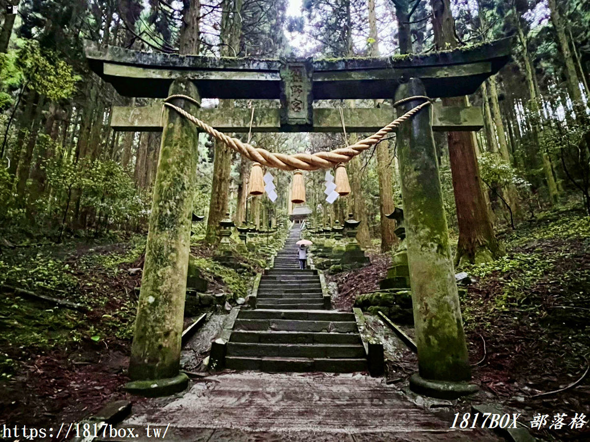 【熊本秘境】走進動漫神隱世界！上色見熊野座神社一日遊：交通、巨石傳說與穿梭青苔鳥居的奇幻旅程