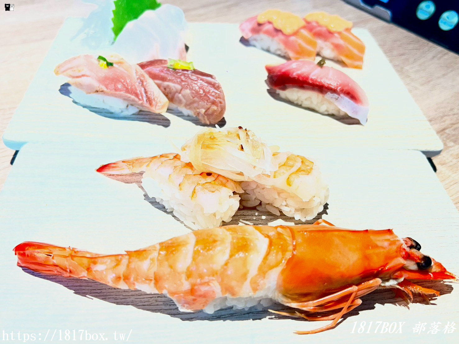 彰化浮誇系日料插旗！侍悟丸迴轉壽司員林店：職人手捏溫醋飯，太空艙列車送餐、滿額抽扭蛋好玩不踩雷