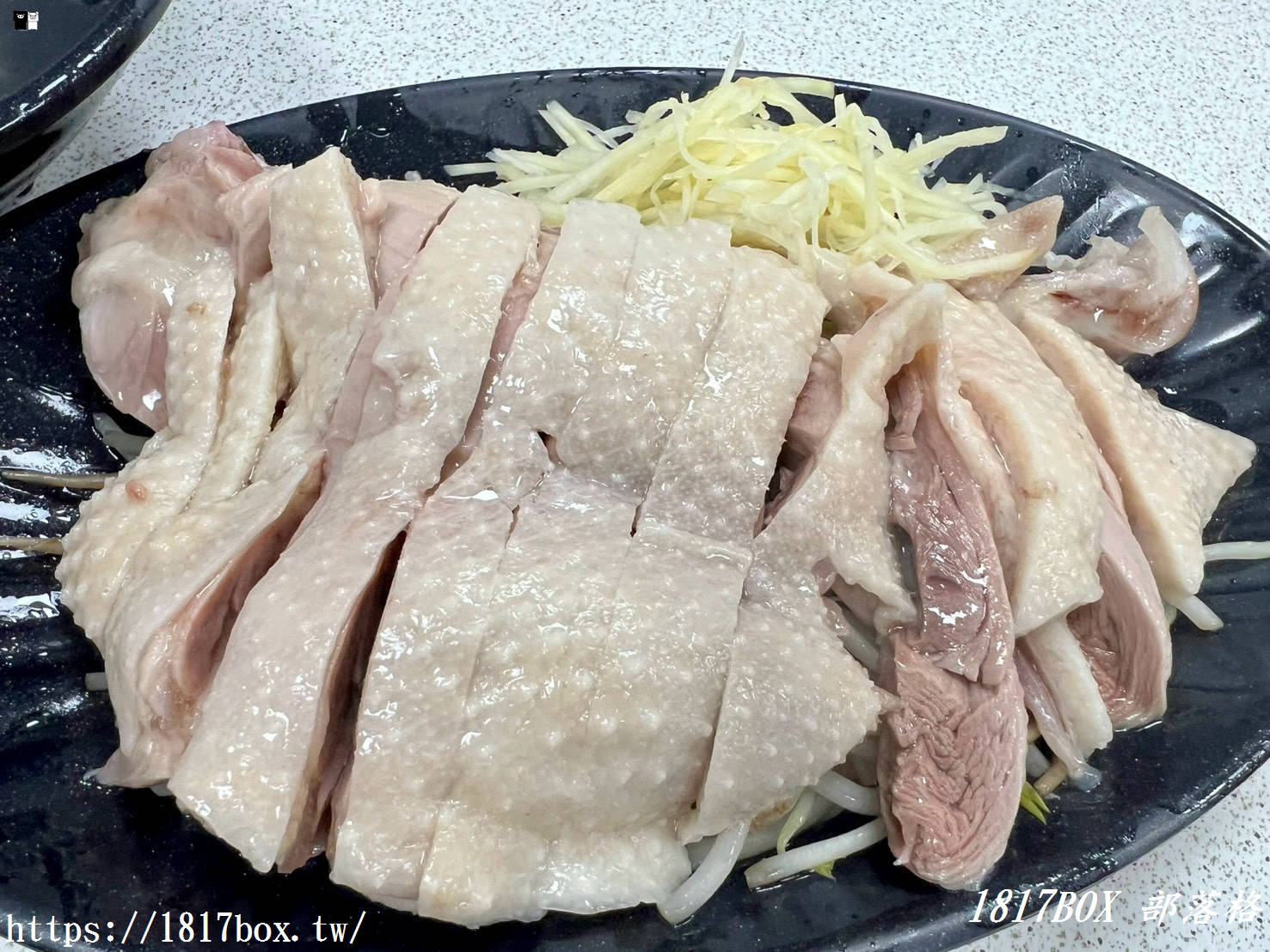 鹿港美食新霸主！鵝媳婦鵝肉專賣店：油亮爆汁溫體鵝腿、超邪惡鵝滷飯雙擊，在地人私藏的晚餐口袋名單