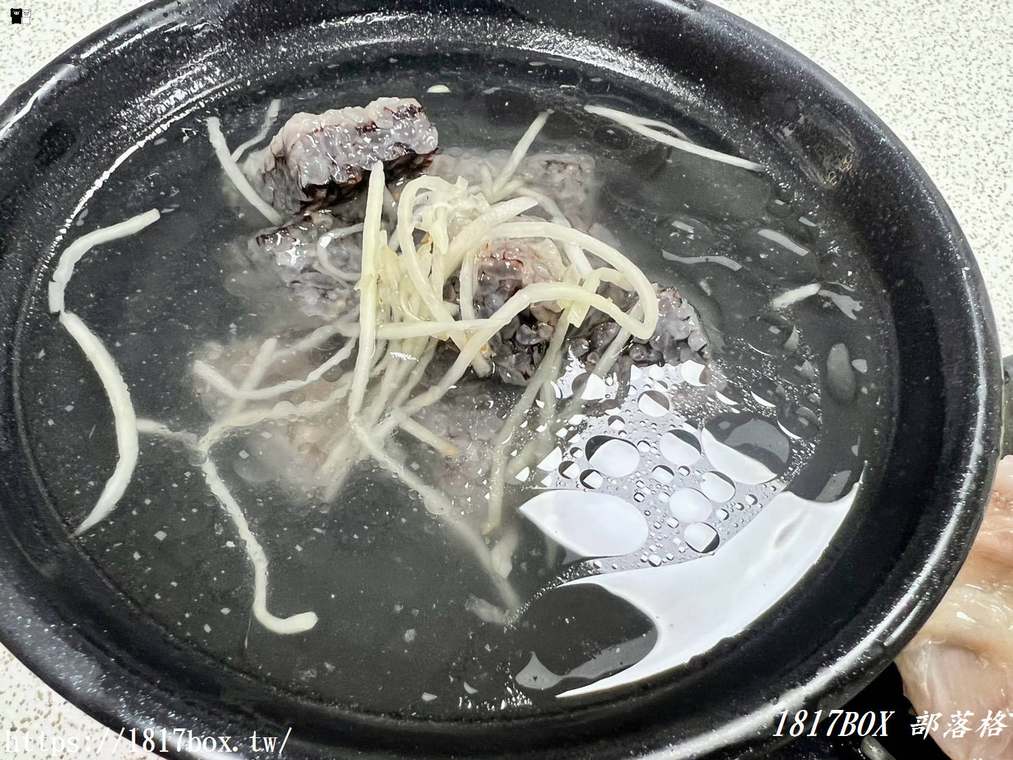 鹿港美食新霸主！鵝媳婦鵝肉專賣店：油亮爆汁溫體鵝腿、超邪惡鵝滷飯雙擊，在地人私藏的晚餐口袋名單