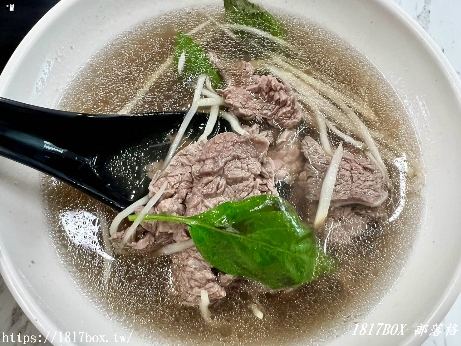 【台中梧棲美食】潮州牛肉陳（梧棲店）—每日直送現切溫體牛，超推升級牛肉湯與鑊氣炒麵！