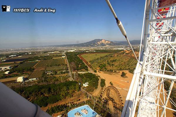 【台中。后里】麗寶樂園。Sky Dream 天空之夢摩天輪。台灣最大的摩天輪。海拔總高度384公尺。可遠眺火焰山、高美濕地、高速公路。從高空欣賞落羽松秘境