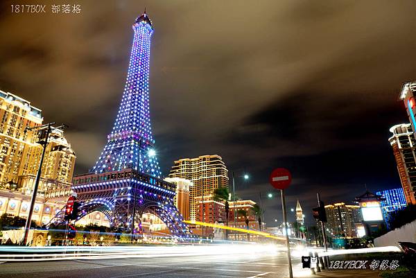 【澳門自由行】澳門巴黎人。艾爾菲鐵塔。光效匯演。繽紛璀璨的巴黎鐵塔燈光秀