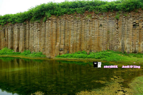 【澎湖。西嶼】池東大菓葉柱狀玄武岩。夢幻般的場景。彷彿走入畫裡