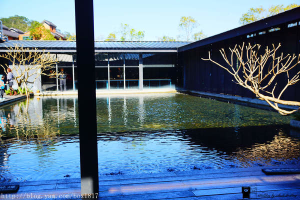 【桃園。大溪】大溪老茶廠。美學建築勾勒空間美感。攝影眼的時空膠囊 @1817BOX部落格