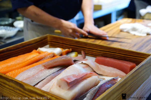 【台中。北區】本壽司sushi stores。兼具味覺與視覺饗宴。無菜單日式料理 @1817BOX部落格