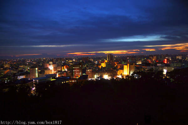 【彰化市】八卦山觀景台夕陽。黃昏。夜景。台74夜拍。台灣風景。攝影紀錄 @1817BOX部落格