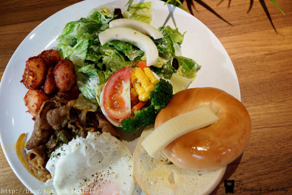 【台中。西區】Daily Egg日日艾格早午食館。幸福Brunch餐食。英法料理雙人體驗