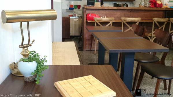 【彰化市】紅葉食趣。紅葉大旅社變身文創咖啡廳。老屋。童玩。小西風華環境篇
