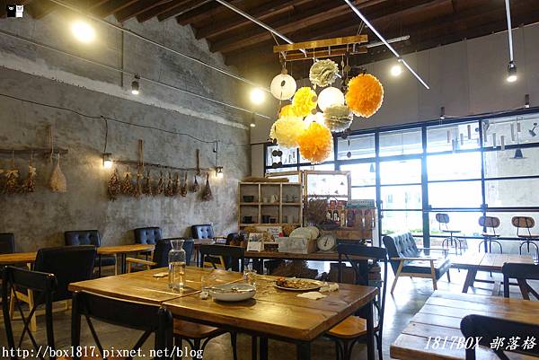 【彰化。鹿港】LeeLi’s。乾燥花工業風餐廳。結合在地與西式料理的創意美食。季節限定早午餐。鹿港文青風餐廳