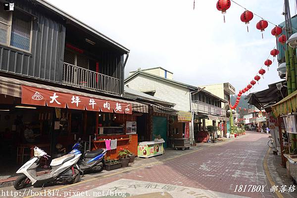 【嘉義。梅山】台灣標高最高的老街。梅山太平老街。在號稱天空之城的老街區品嚐太平燈籠餅